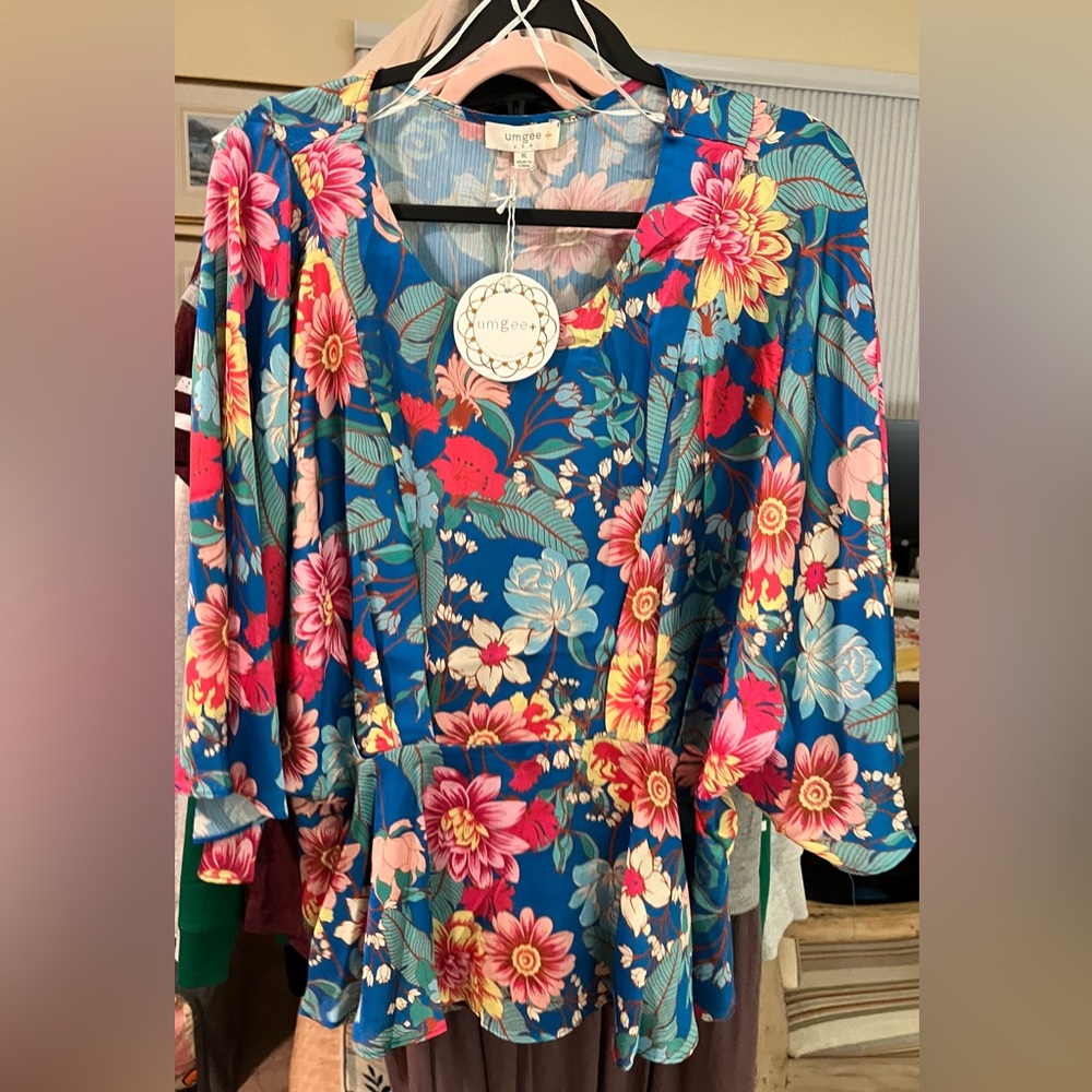 Umgee Floral Blouse